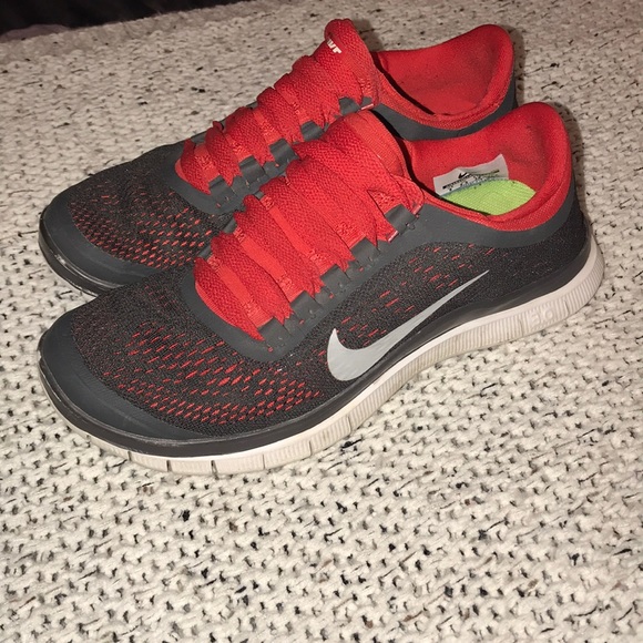 Nike Shoes - Women’s Nike Free Runs